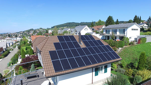 Photovoltaik und Solaranlage für Einfamilienhaus